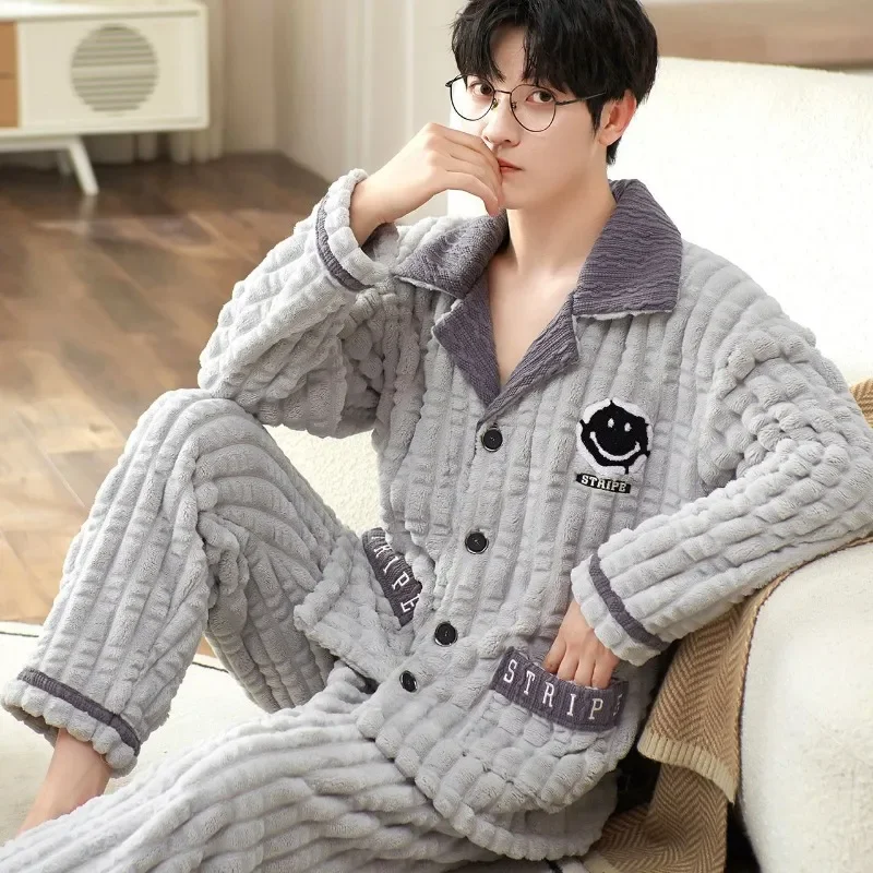 

Комплект из двух предметов для сна, Мужская зимняя флисовая одежда для отдыха, одежда для сна, новинка, флисовая Домашняя одежда размера 2023, утепленная Коралловая Пижама, теплая большая Пижама