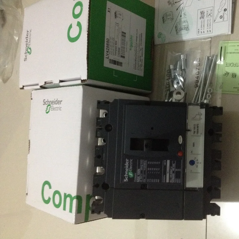 

Schneider electric COMPACT NSX Molded-Case Circuit Breakers MCCB NSX160S 3P3D 4P3D TM80D-160D 100KA 380/415V LV430391TM160