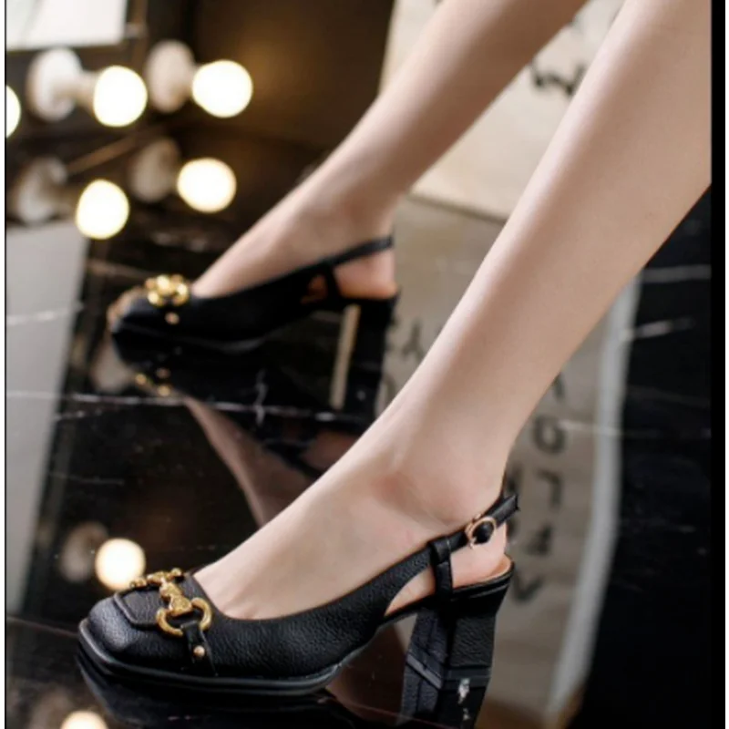 The New Summer Edition Of 2022 Women's Pure Color High-Heeled Shoes With Horseback Buckle Casual Fashion And All-Match Women