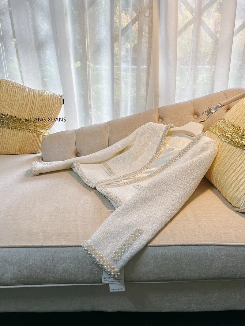 LIANG XUANS женское черное французское пальто ручной работы с бисером уникальная