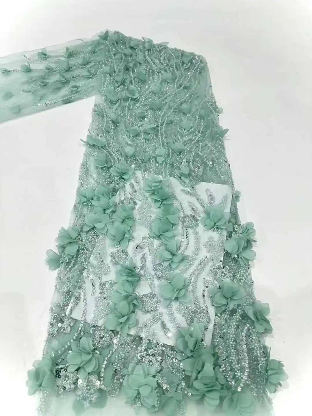 Новейшая французская кружевная ткань с 3D цветами и блестками 2024