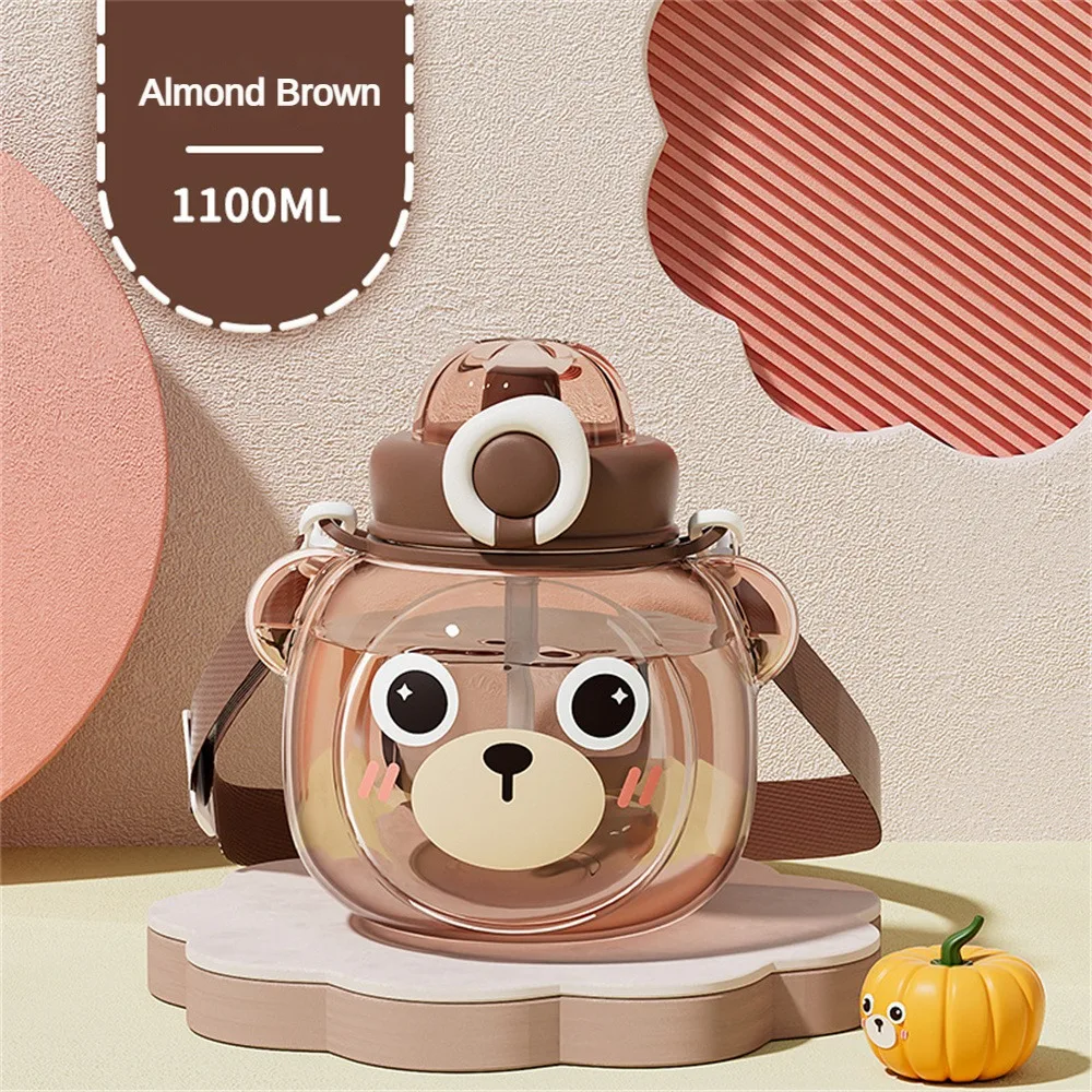 

Large Capacity Sports Drinking Bottle Leak Proof Food Grade Cute Water Bottles Dust Proof Cartoon Bear Straw Cups