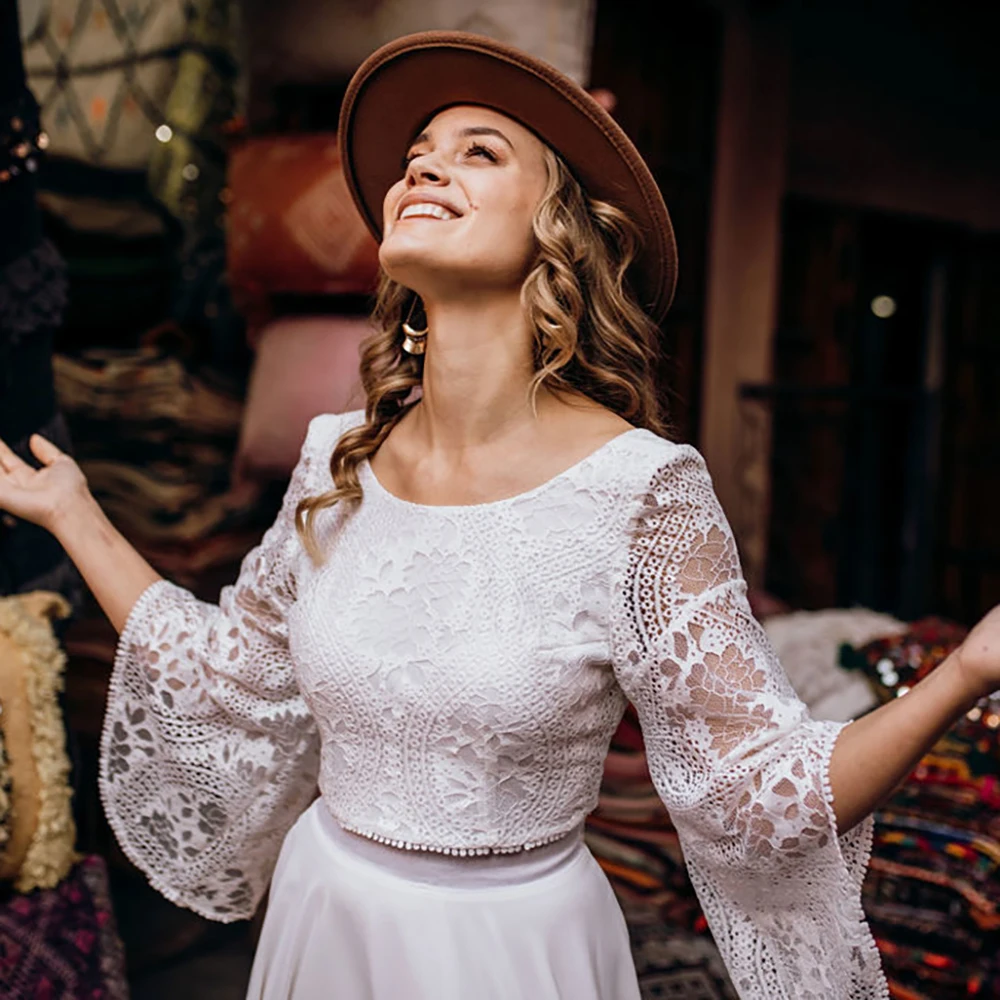 Фото Boho Две части 3/4 Рукава-колокольчики Свадебное платье Кружева Индивидуальная линия Шикарная шифоновая юбка Плюс Размер Совок сзади Пляжные свадебные платья №2