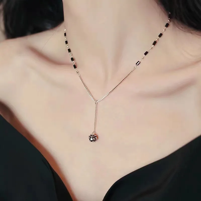 

Luxury Black Crystal Round Balls Pendant For Women Girls Sexy Beads Chain Chokers Neckalce Lariat Y Long Fashion Jewelry