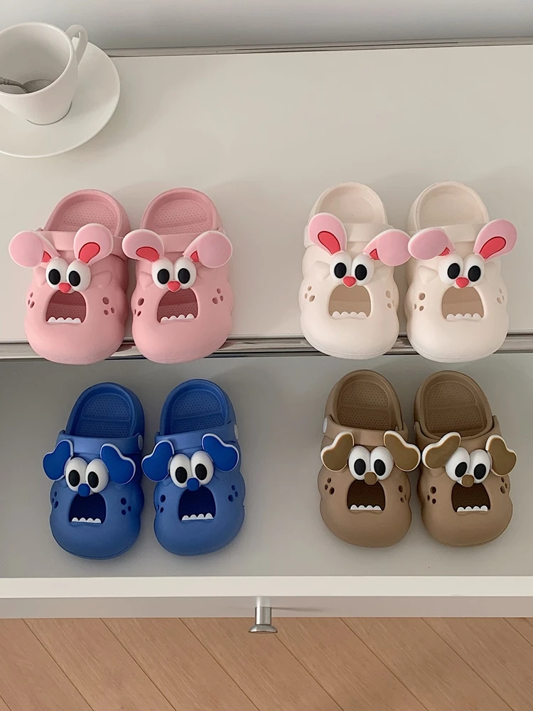 Шлепанцы для мальчиков и девочек пляжная обувь сада лето 2024 детские сандалии с