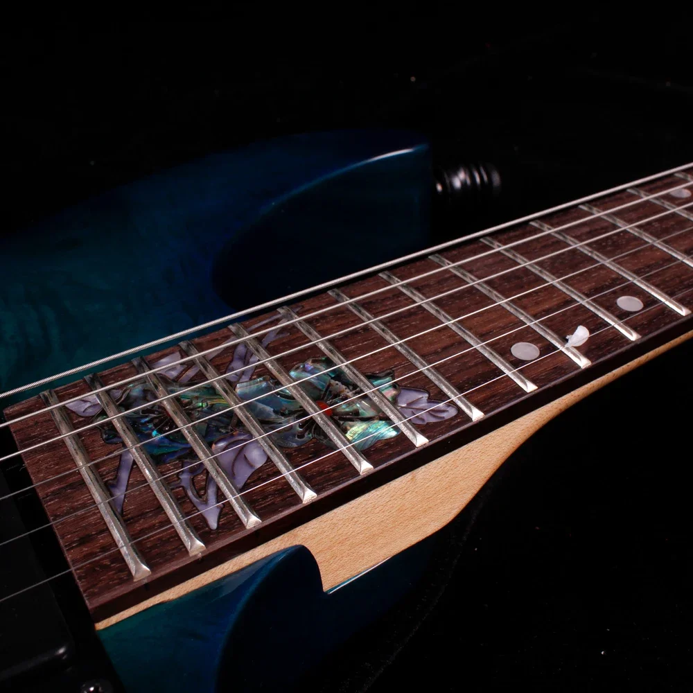 Самая продаваемая 6-струнная электрогитара Starway E296 из липы с яркой полосой