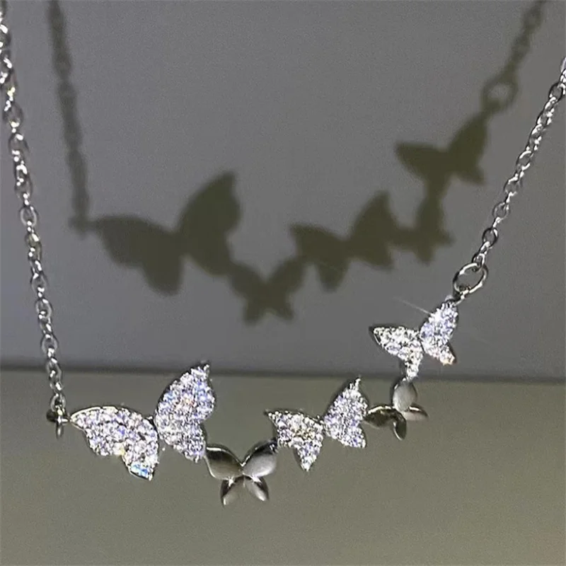 

Japanese and Korean Style Antique Diamond Inlaid Butterfly Necklace Senior Butterfly Collarbone Chain Chain Wholesale