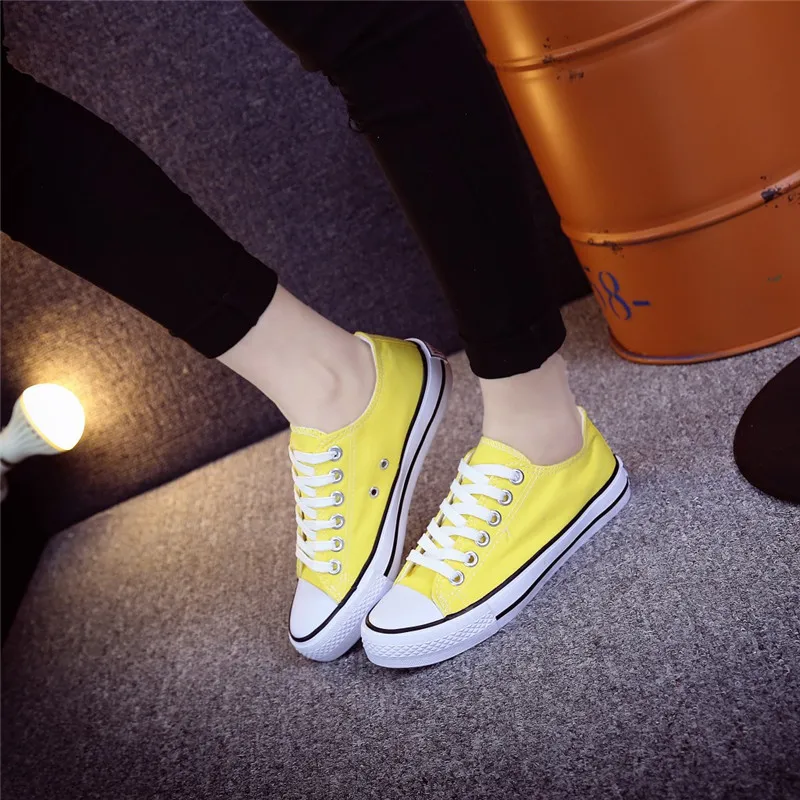 Men Sneakers Women Shoes 2023 New Student Shoes Breathable Canvas Vulcanized Walking Flats Shoes Zapatillas Hombre Zapatos Mujer