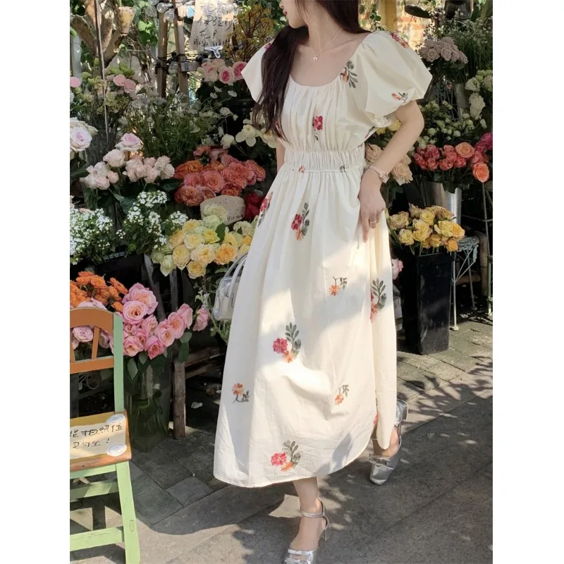 

2023 Summer Gentle French Style Women Dress Long Print Embroidery Flowers Slim Bubble Sleeve Cotton Soft Clear and Breathable
