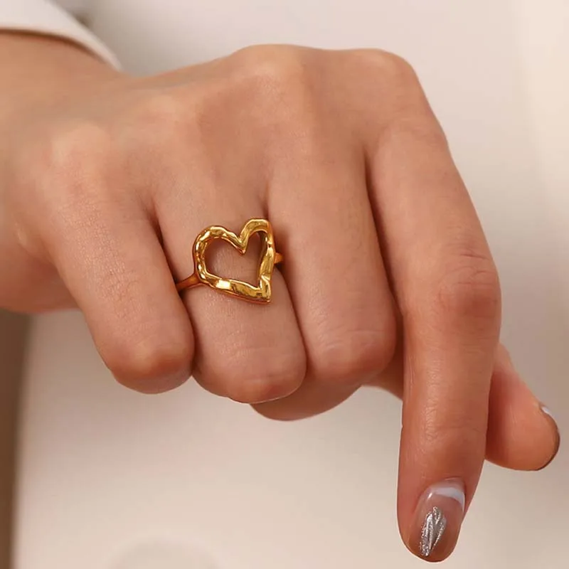 

3 Colors Heart Ring for Women Girls Vintage Irregular Rings 2023 Wedding Party Jewelry Design Trendy Female Accessories Gifts