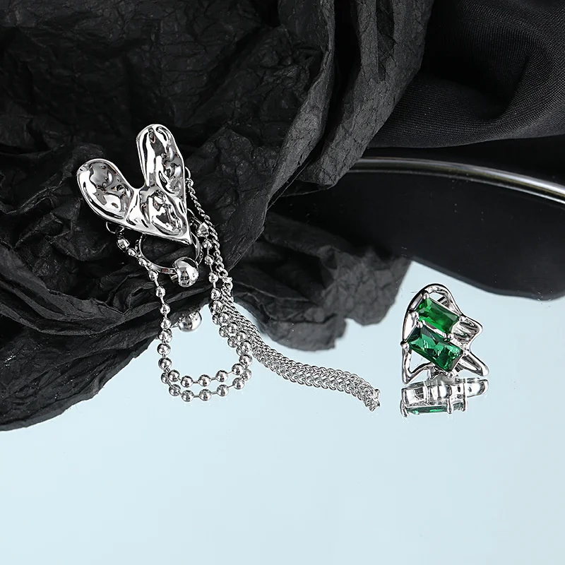 

Love Kawaii Fashion Western Jewelry 2022 Chain Asymmetrical Korean Design Earrings Accessories Moda Mujer For Women Luxury