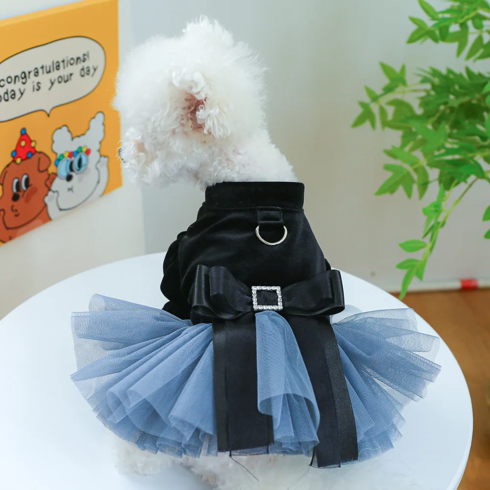 

Small Dog Wedding Dress Autumn Spring Cat Sweet Skirt Pet Fashion Desinger Clothes Puppy Harness Chihuahua Poodle Pomeranian