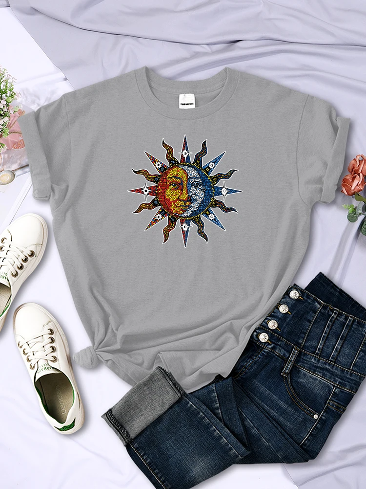 

Celestial Mosaic Sunmoon Classic Printed Women Tshirt High Street Fashion Tee Clothes Crewneck Comfortable Casual Woman Tshirts