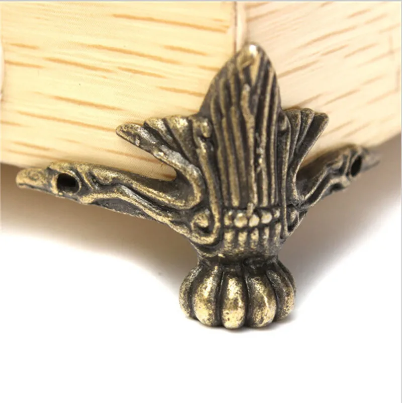 

4pcs/set Antique Bronze Brass Jewelry Chest Wood Furniture Box Decorative Feet Leg Corner Protector Vintage Decoration
