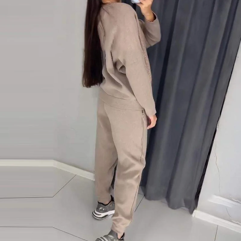 Женский однотонный пуловер с длинными рукавами и круглым вырезом