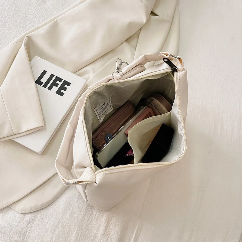 KANGOL Shoulder Bags Zipper One Shoulder Underarm Bag Versatile Fabric Crossbody Bag for Women's Niche Casual Messenger Bags