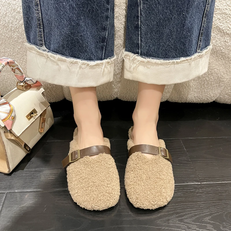 

Flat Shoes Female Loafers Ladies' Slippers Flock Low Fur Flip Flops Cover Toe Slipers Women Plush 2022 Rubber Slides with fur
