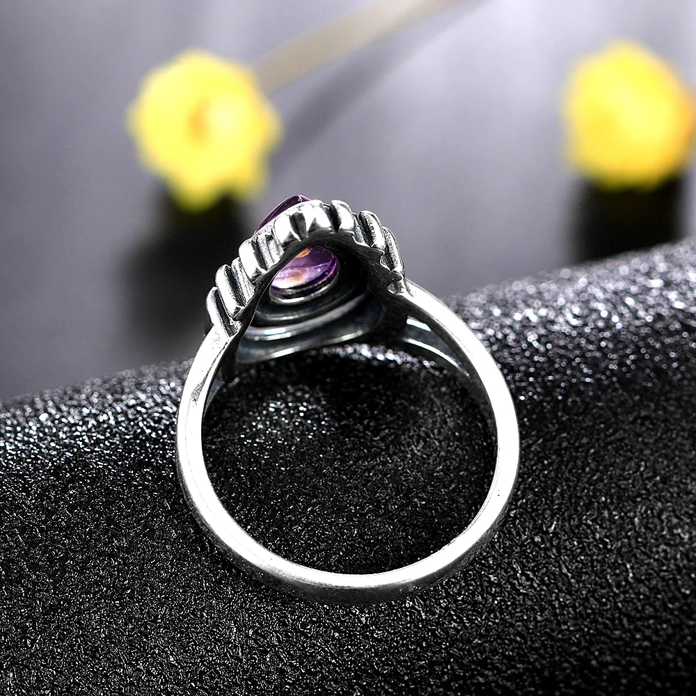 Кольцо на палец с натуральным аметистом 7 Х9 мм