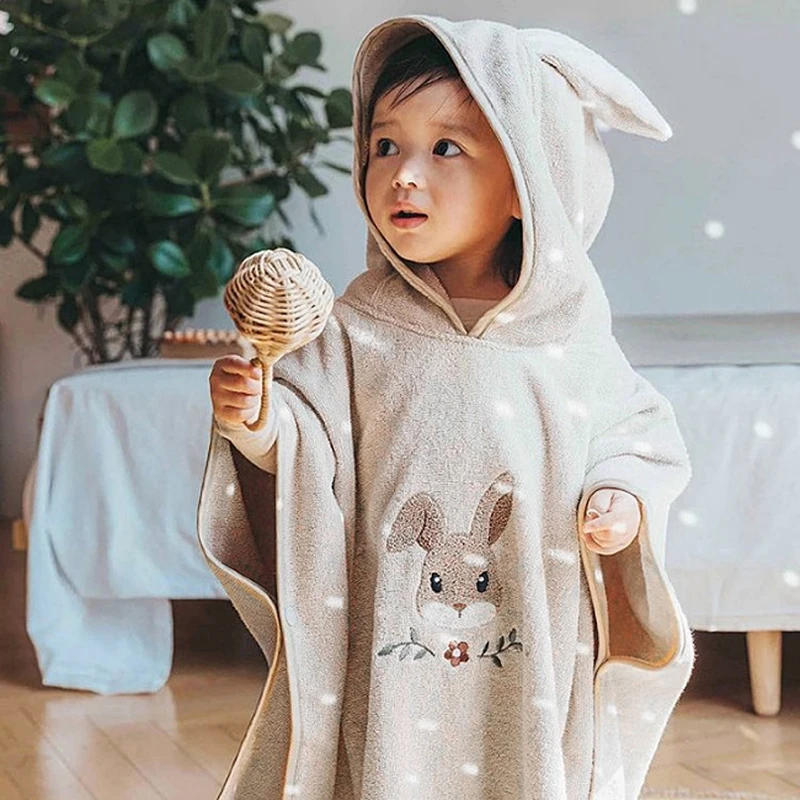 

Korea Embroidery Bear Baby Cotton Hooded Bath Towel Cape Children Bathrobe Cloak Water Absorbent Quick Drying Beach Towel Poncho