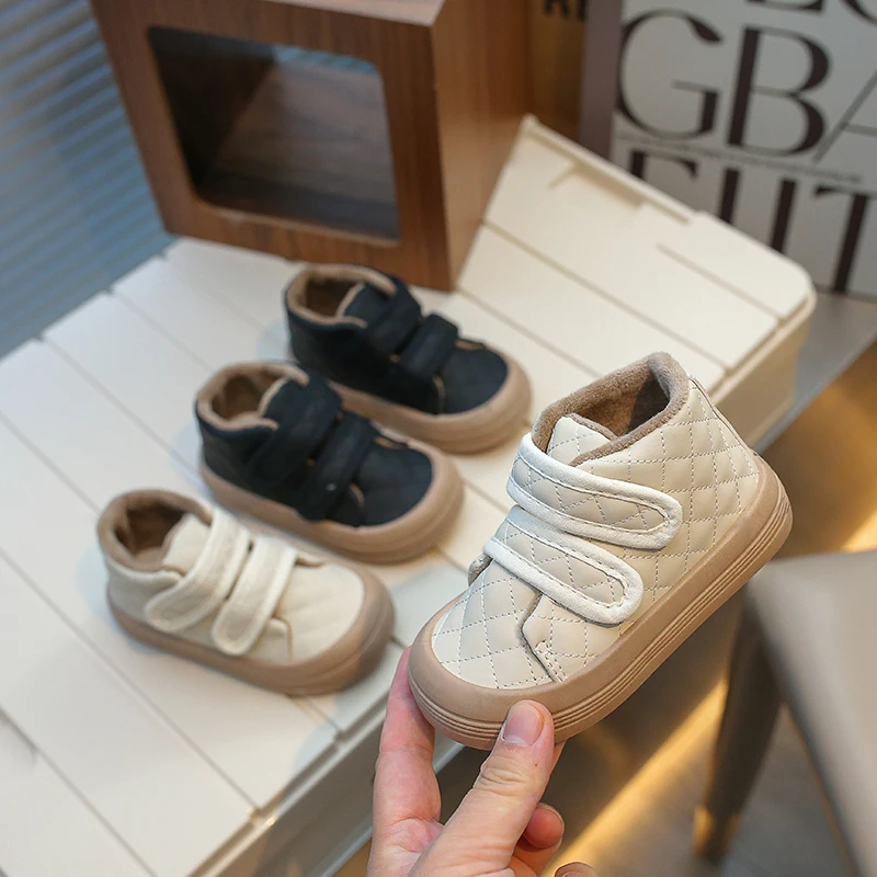 

2023 Autumn Winter Baby Boys Girls Boots Kids Outdoor Shoes Anti-Slippery Soft-soled Children Plush Boots Infant Toddler Shoes