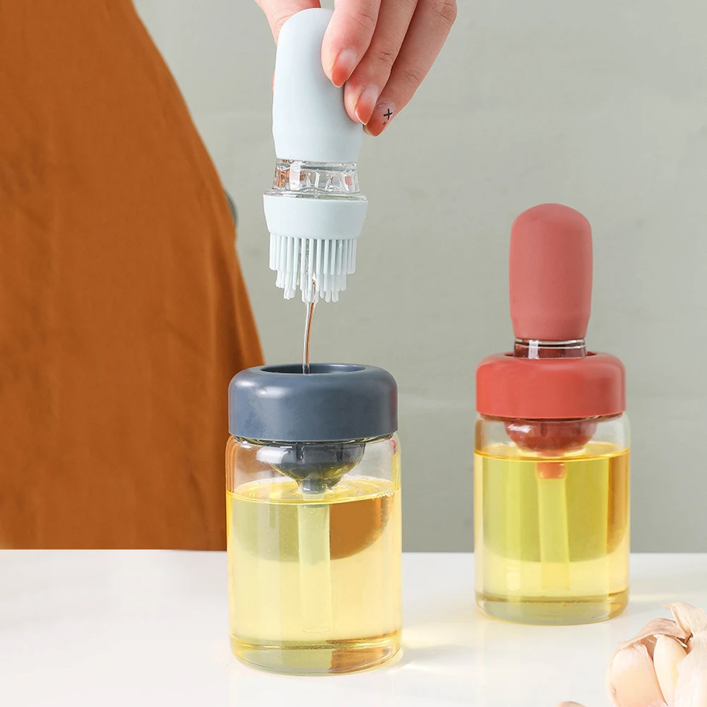

Portable Oil Sauce Spice Bottle Oil Dispenser With Silicone Brush For Cooking Baking BBQ Seasoning Kitchen Food Grade Oil Can