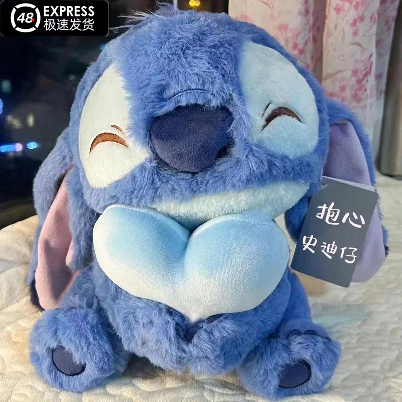 Плюшевая кукла Disney Stitch Love Heart