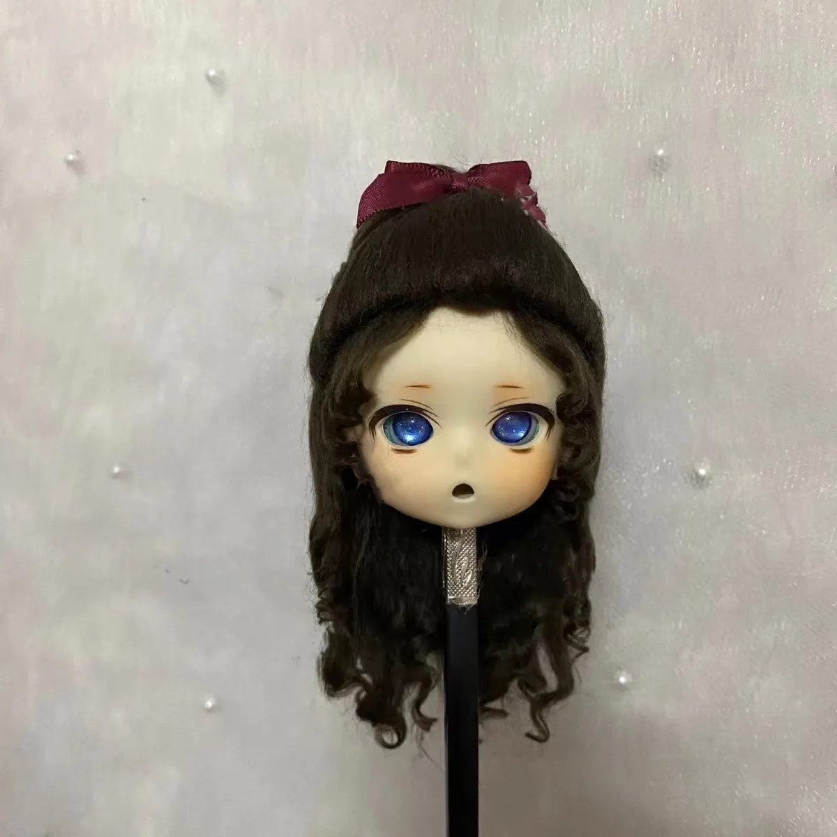 Прекрасный парик BJD 1/6 из искусственной пляжной шерсти 1/8 ob11 можно настроить