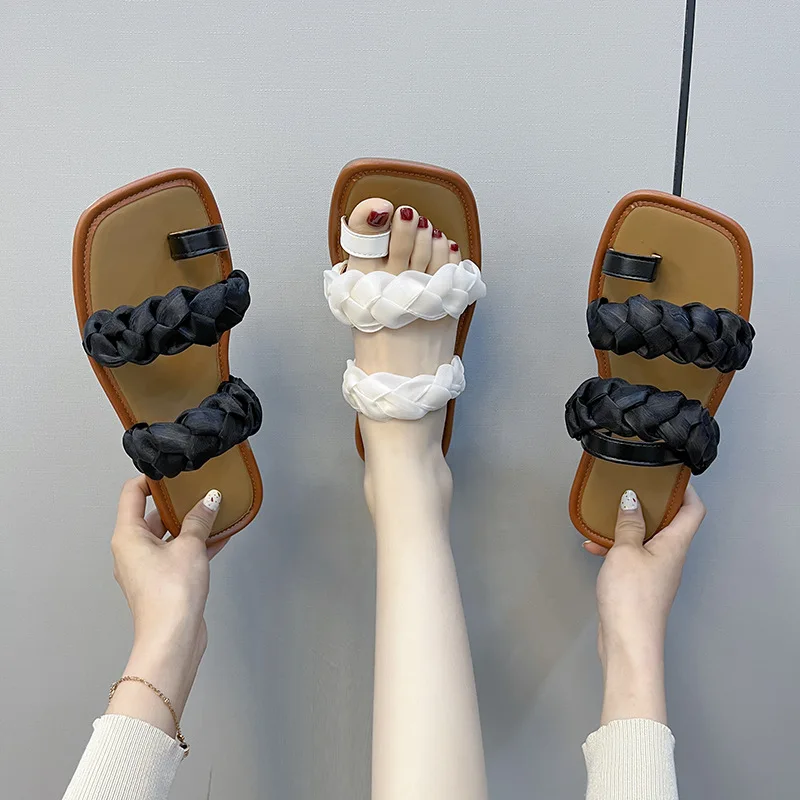 

Beach Shoes Slippers Casual Slides Slipers Women Low Rubber Flip Flops Big Size Sabot Luxury 2023 Hawaiian Summer Flat Hoof Heel