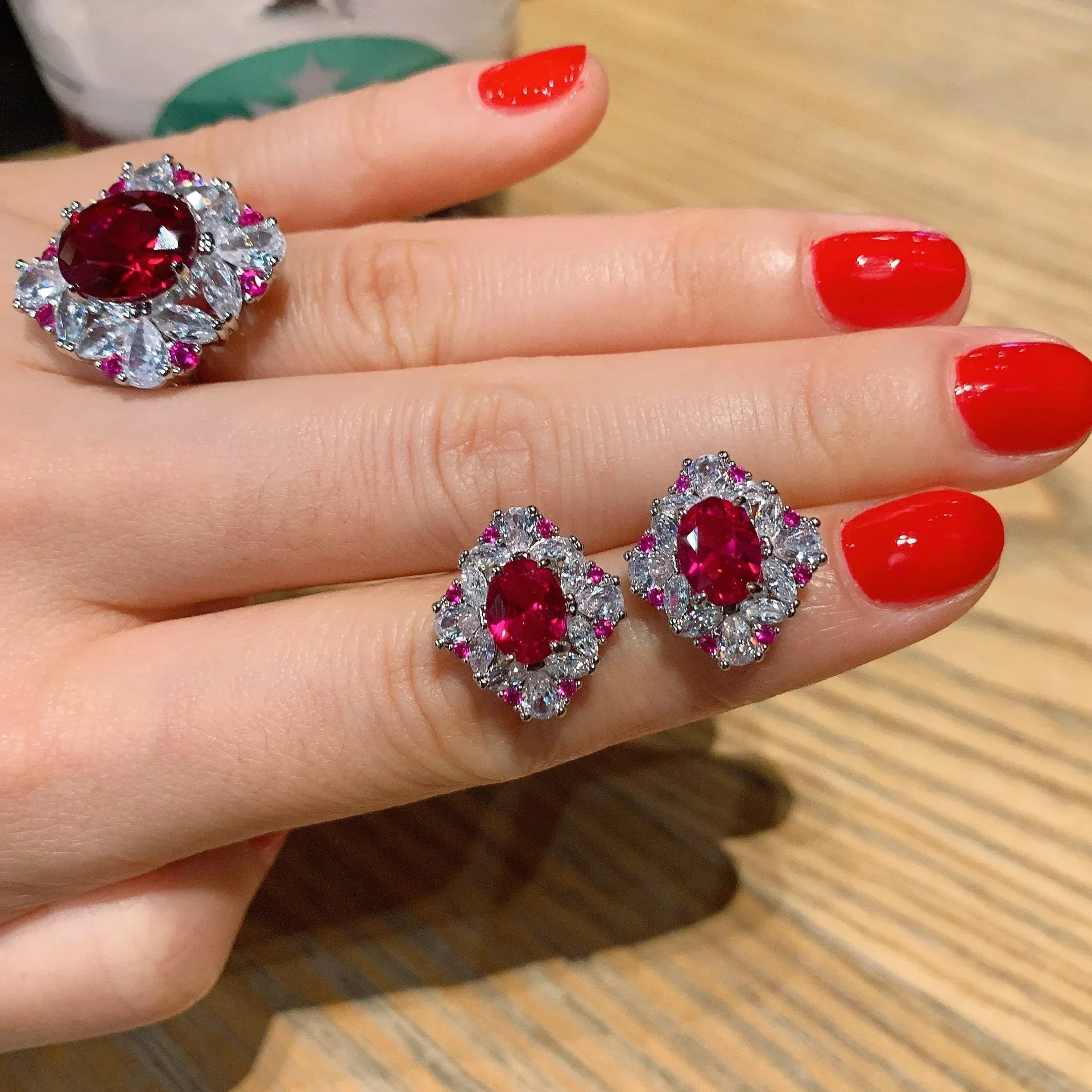 SrJewelry в Европе и Америке популярная имитация голубей крови красное сокровище дан
