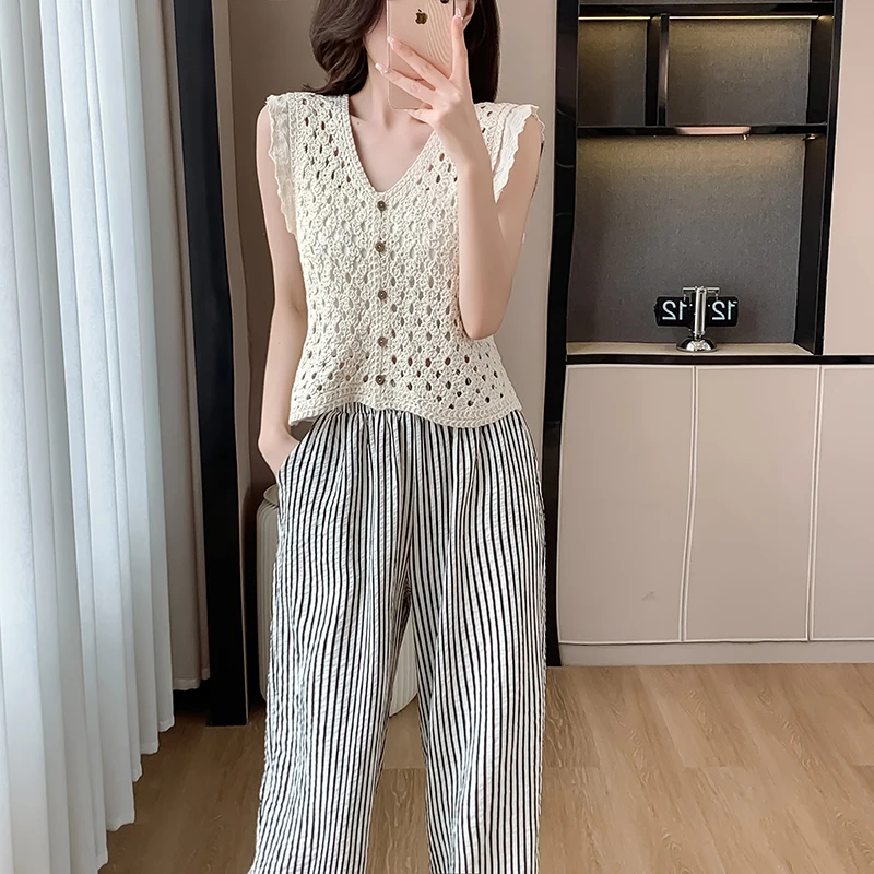 Женский комплект из двух предметов Трикотажный жилет и брюки с широкими