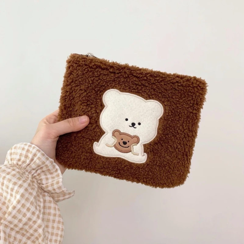 

Korean Cute Brown Bear Plush Cosmetic Bag Makeup Case Warm Winter Students Girls Lipstick Cosmetic Organizer Storage Bags Pouch