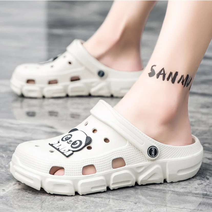 Causal Slippers Women Outdoor Clogs Thick Sole Beach Sandals Men EVA Non-slip Home Garden Hole Shoes Couple Slides