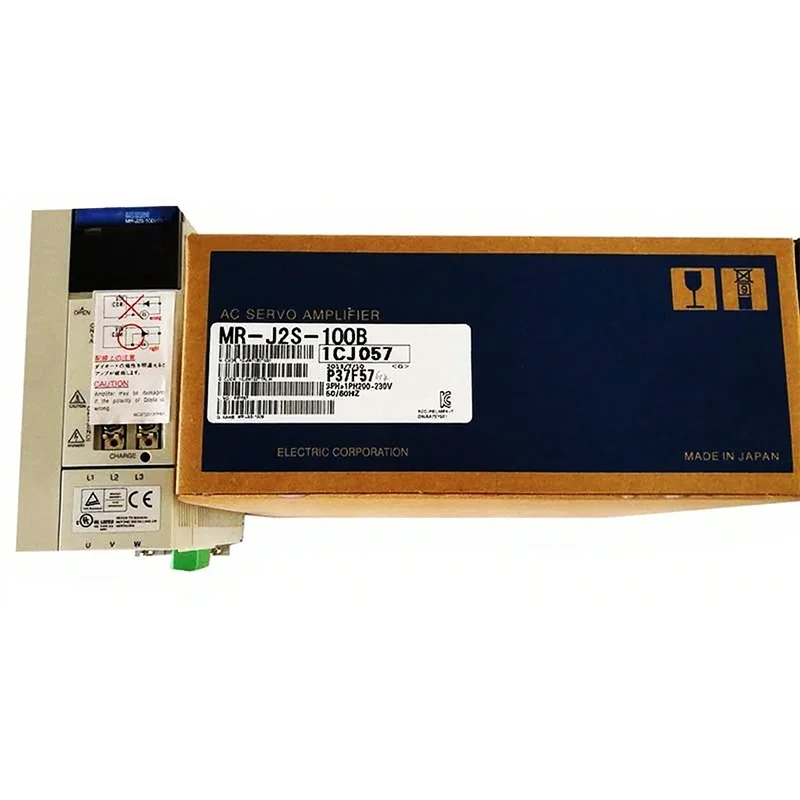Фото Сервоусилители, включая модели MR-J2S-350CP-S186, MR-JE-300A, MDS-A-SPH-185, MR-J2S-70CP-S186, MR-J2M-10DU, MR-J3-15KB, MDS-C1-V1-35 №1