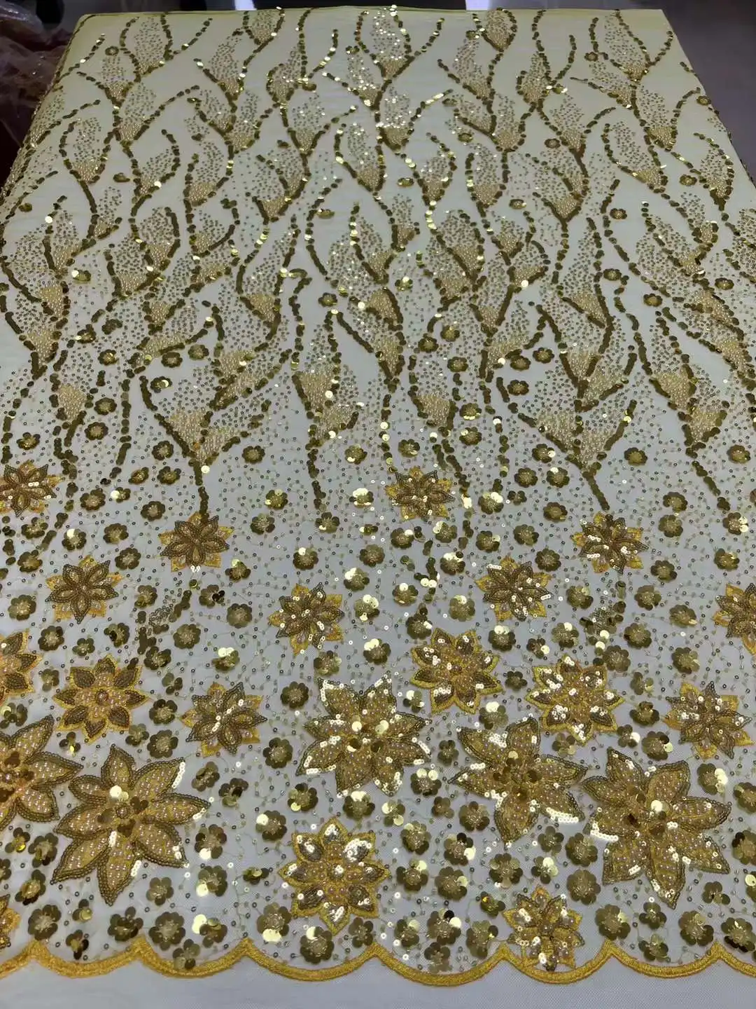 

Желтый роскошный африканский тюль с блестками и бисером для жениха, кружевная ткань 2023, Высококачественная вышивка, французская сетка, кружевное фатиновое платье