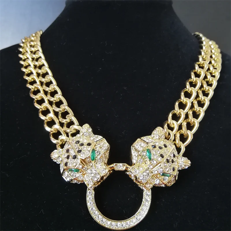 

Hip Hop Full Crystal Double Leopard Head Pendant Choker Necklace With Double Cuban Chain For Men Women Fashion Panther Jewelry