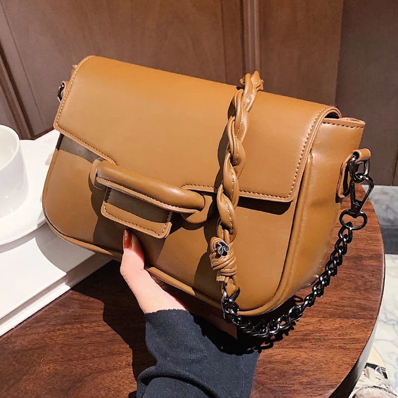 

Осенне-зимние сумочки для женщин 2021 новейшие стильные сумки на плечо из искусственной кожи универсальные сумки-мессенджеры цепочки высоко...