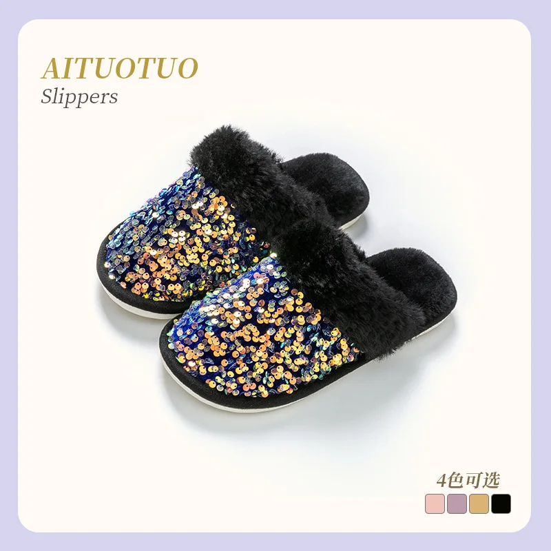 Женские сапоги на плоской подошве универсальные с круглым носком со стразами