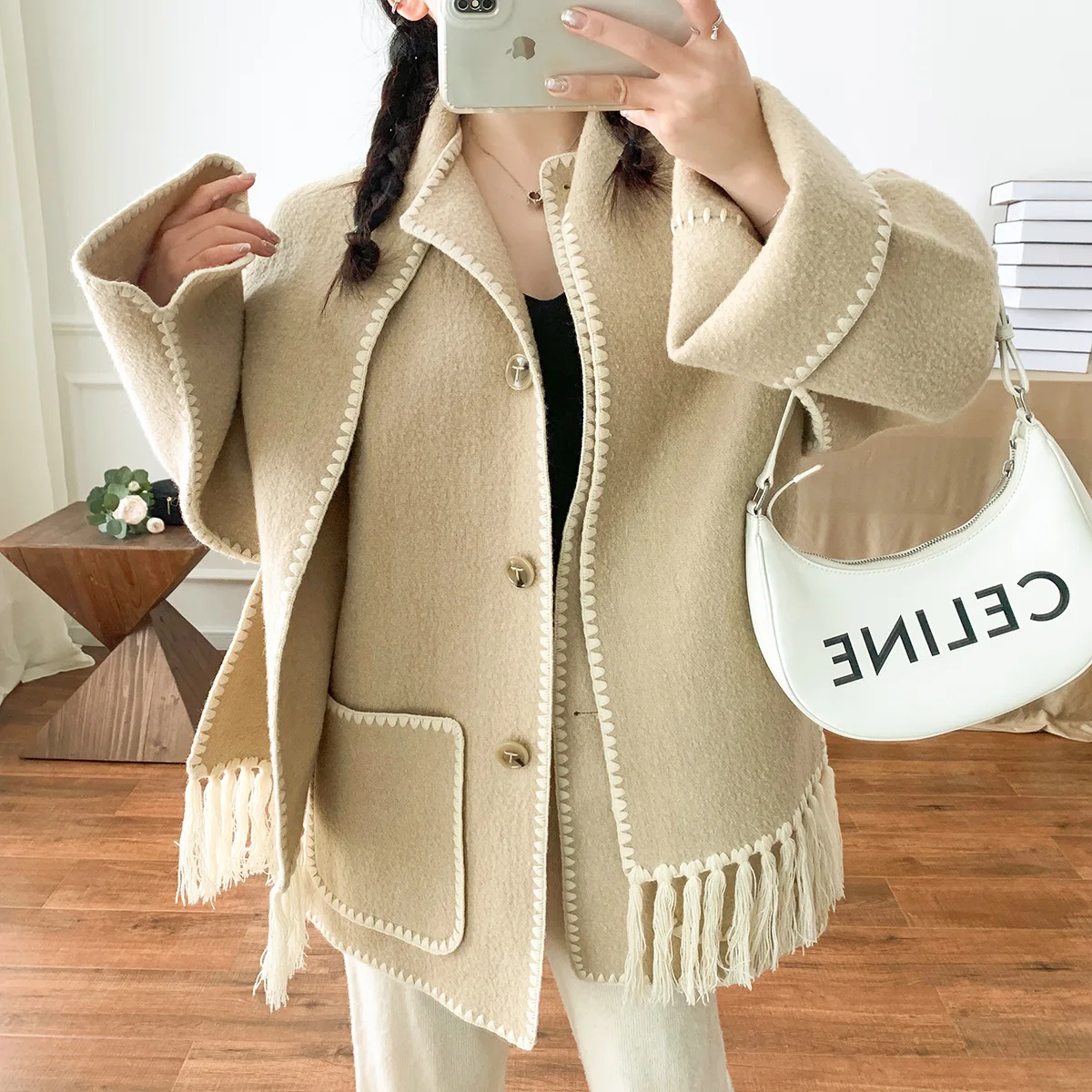 

2023 Winter Women Coat Scarf Tassel Loose Embroidery Casual Jacket