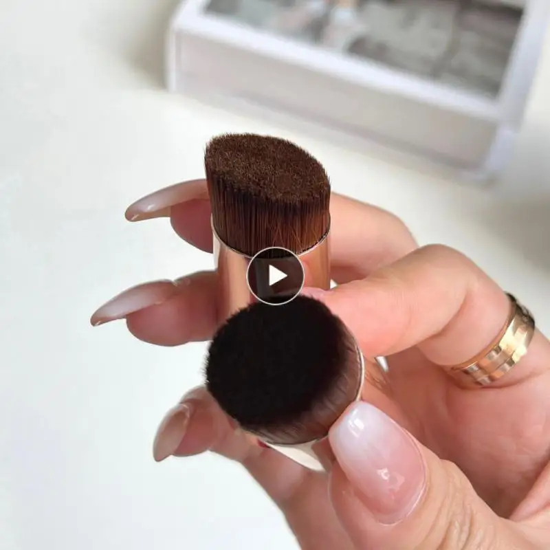 

Foundation Brush Flat-head Makeup Brush Metal Handle Brush Liquid Foundation Brush Mini Portable Women Makeup Tool