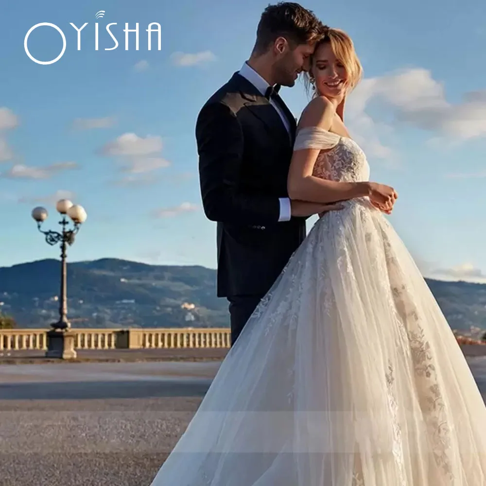 Рисунок 4 - Женское свадебное платье с открытыми плечами OYISHA