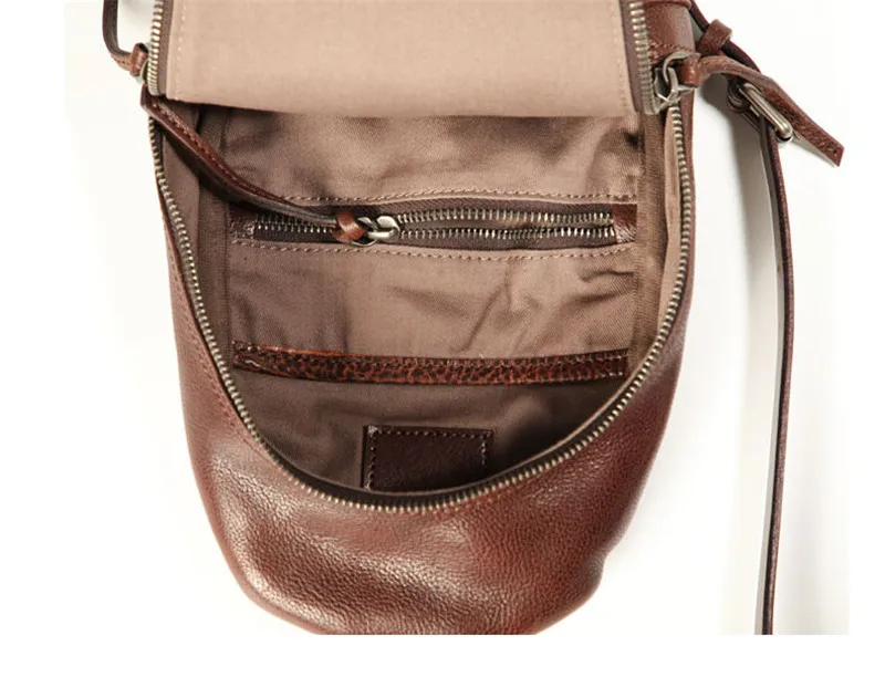 Vintage fashion teenager natural genuine leather chest bag casual designer daily outdoor sports soft cowhide men's crossbody bag