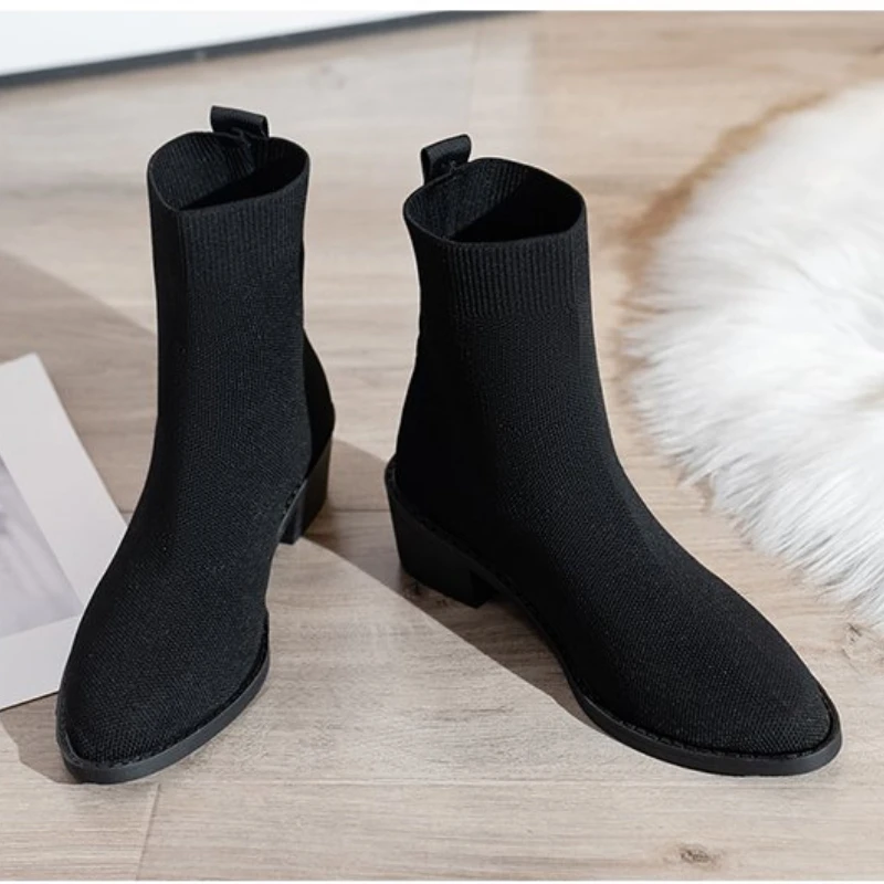 

Women's low heel boots, elastic fabric boots, elastic short high-heeled boots, narrow pointed shoes, black 2023