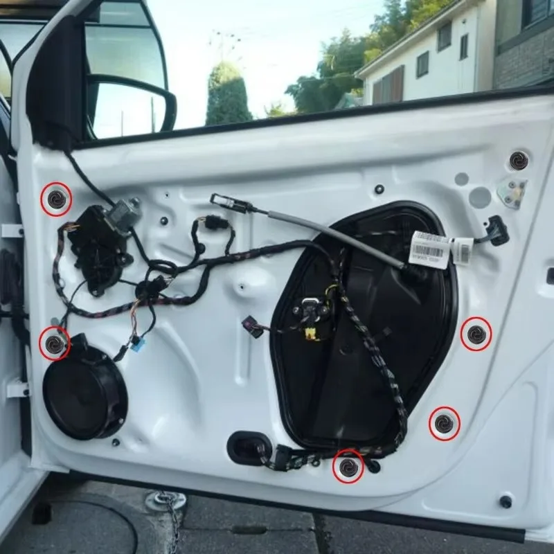 30-10 шт. фиксаторы дверной карты зажимы для панели отделки AUDI A3/8P A4 B6 B7 A6 VW Exeo 8E 0868243