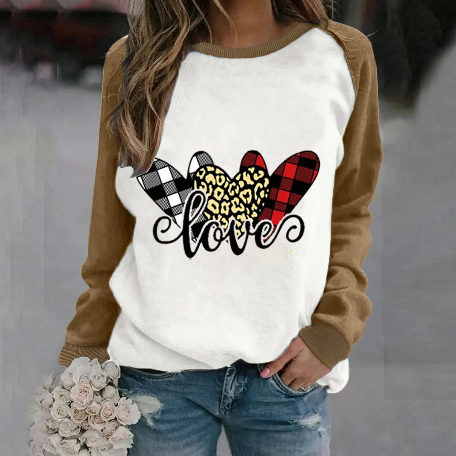 

Letter Printed Hoodless Sweatshirts Womens Casual Pullover T-Shirt Long Sleeve Blouses Valentines Day Fit Blouse Oversized