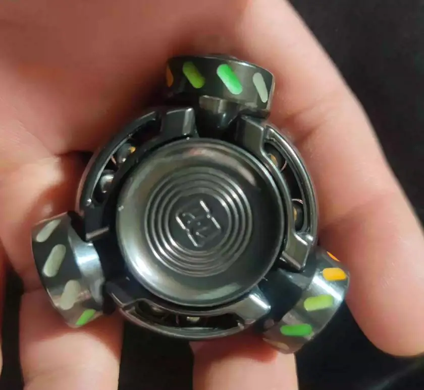 

Подержанный гироскоп для пальцев EDC