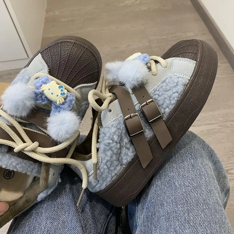 

Cartoon Cute Kawaii Sanrioed Hellokitty 2023 New Winter Casual Versatile Girl Plush Thickened Bread Sneakers