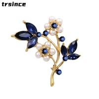 hot selling trend womens flower brooches inlaid crystal creative petal pearl brooch clothes accessories corsages jewelry pins