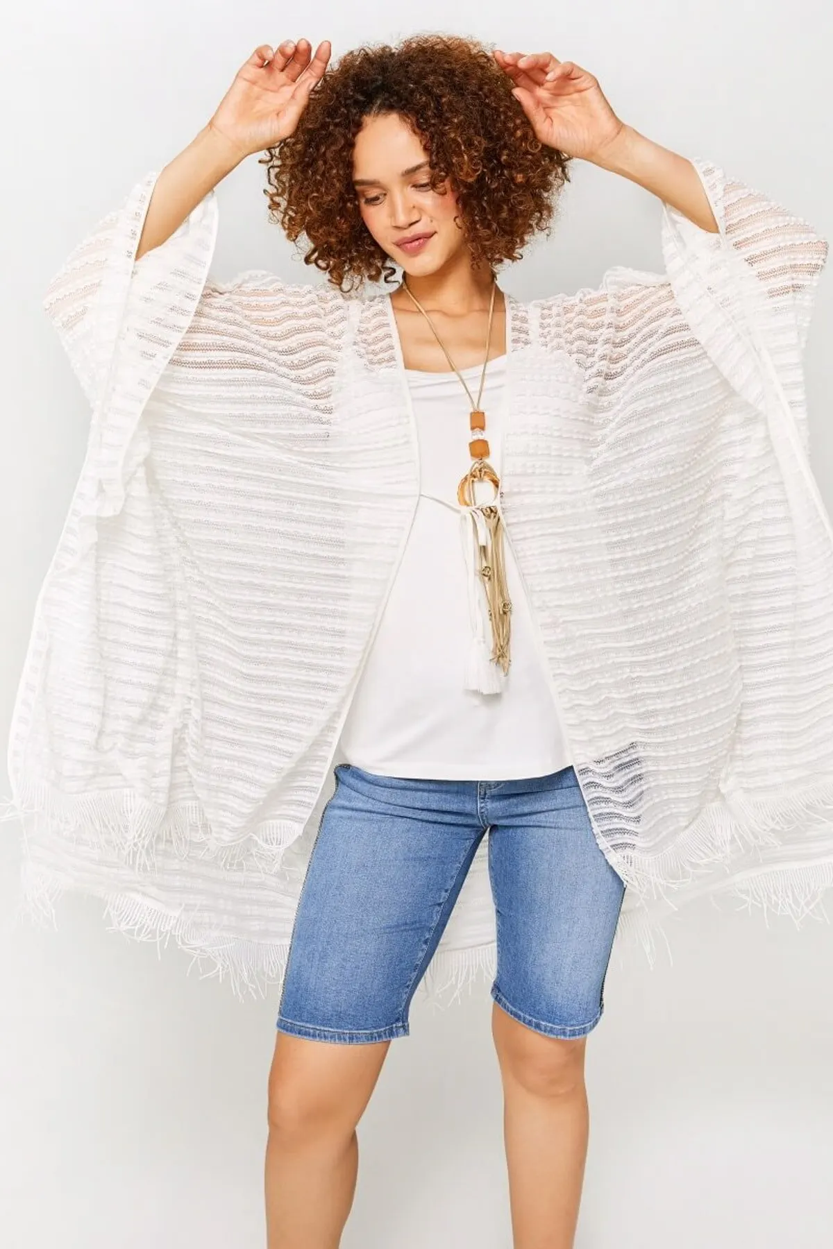 

Women's Kimono Ecru Lace Kimono 60520 Fashion Bathrobe For Ladies