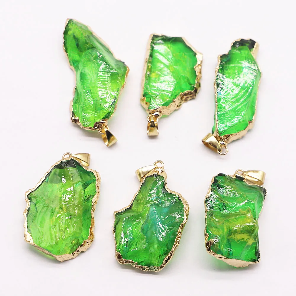 Free Shipping Natural Stone Irregular Crystal Necklace Green Gold-plated Edge Pendant DIY Fashion Jewelry Accessories 7Pcs/Lot
