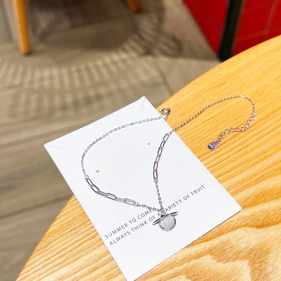 

The new anklet The good meaning of the gourd in summer is a must-have anklet to lock all good things